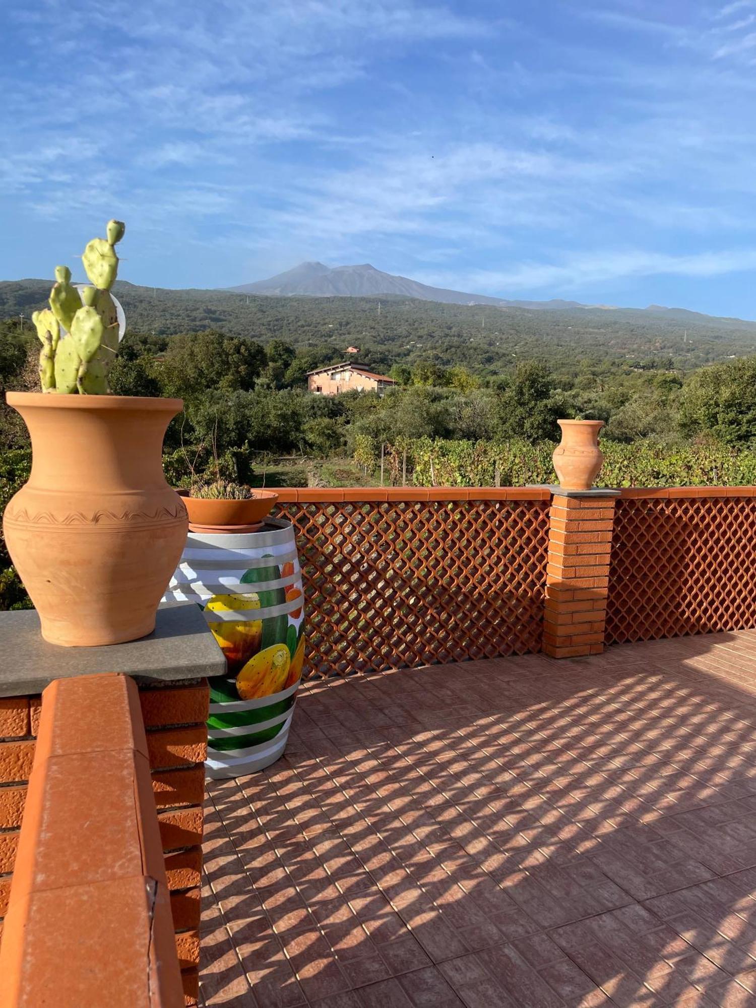Camia Etna House Appartement Piedimonte Etneo Buitenkant foto