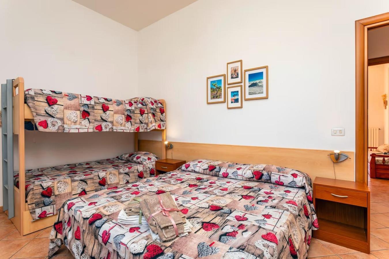 Camia Etna House Appartement Piedimonte Etneo Buitenkant foto